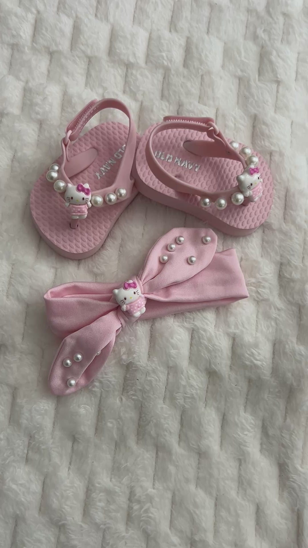 Diadema con sandalias de bb